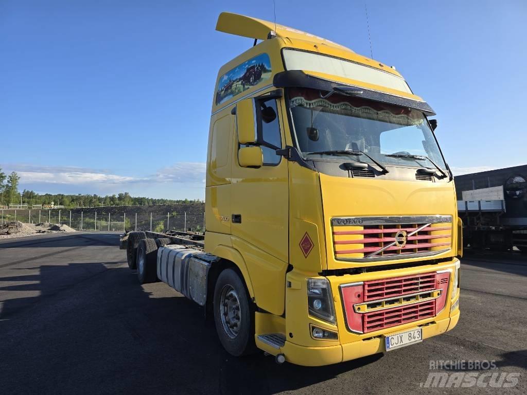 Volvo FH 16 700 Chassis met cabine