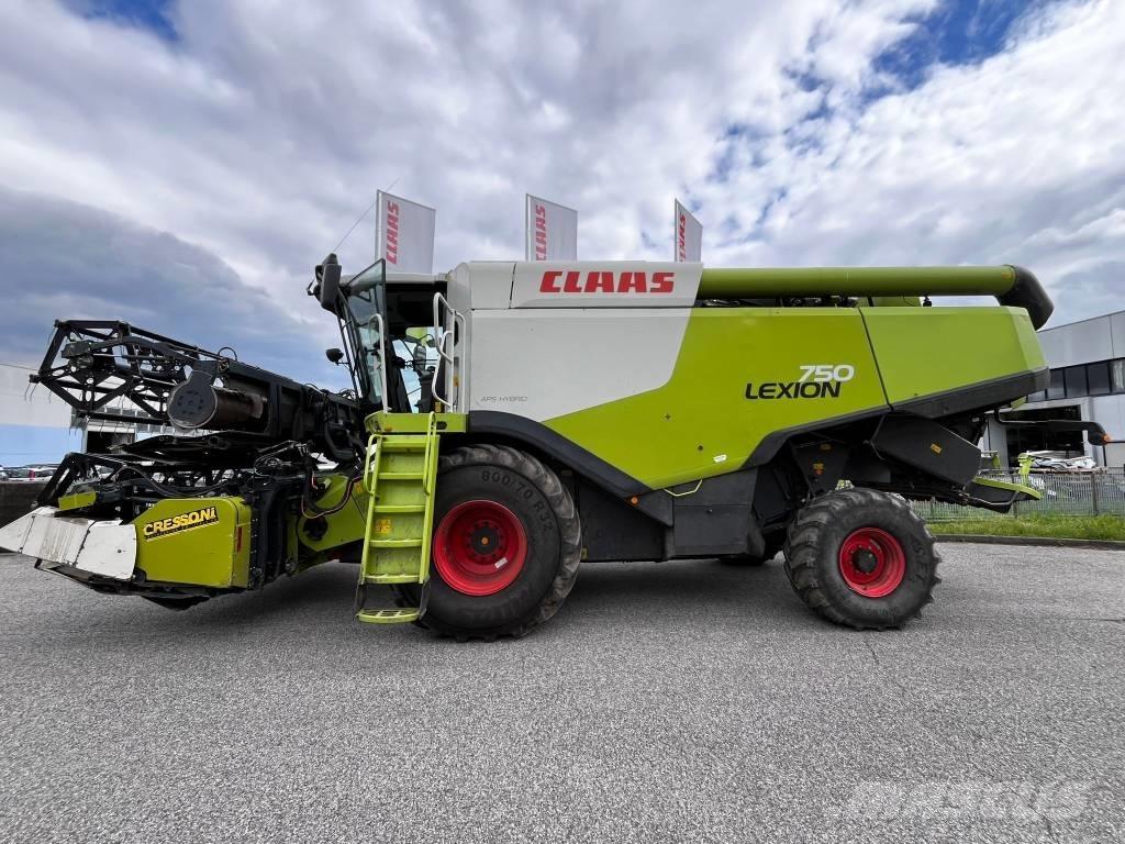 CLAAS Lexion 750 Maaidorsmachines