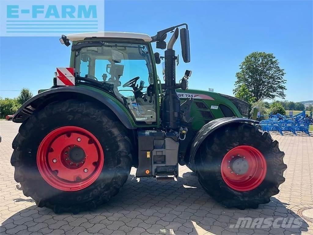 Fendt 724 vario s4 Tractoren