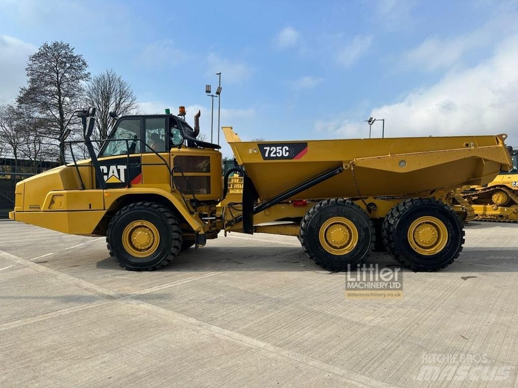 CAT 725C2 Knik dumptrucks