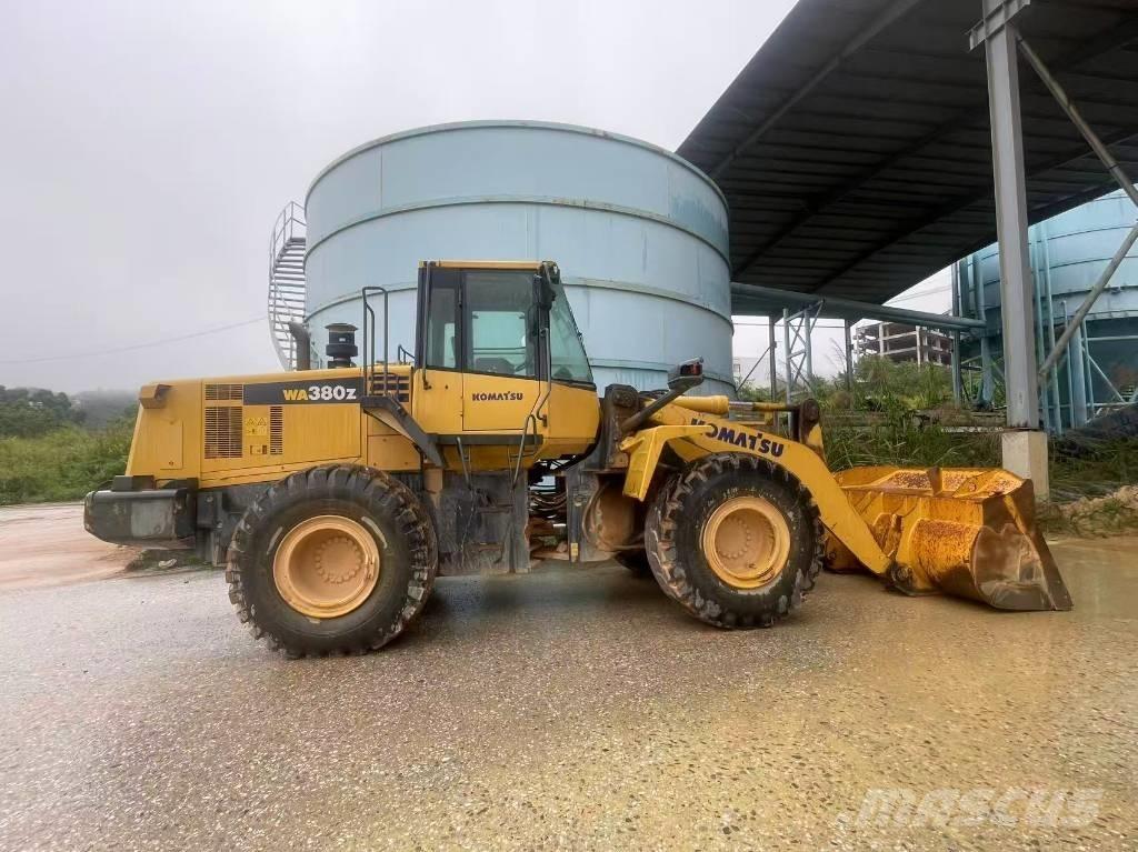 Komatsu WA 380Z-6 Wielladers
