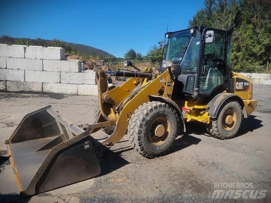 CAT 907 M Wielladers