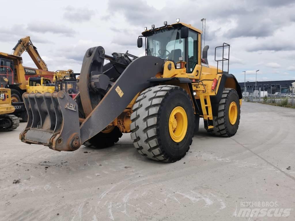 Volvo L250G Wielladers