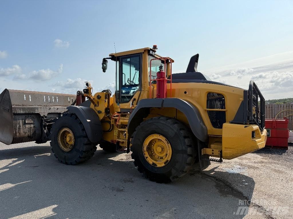 Volvo L 120 H Wielladers