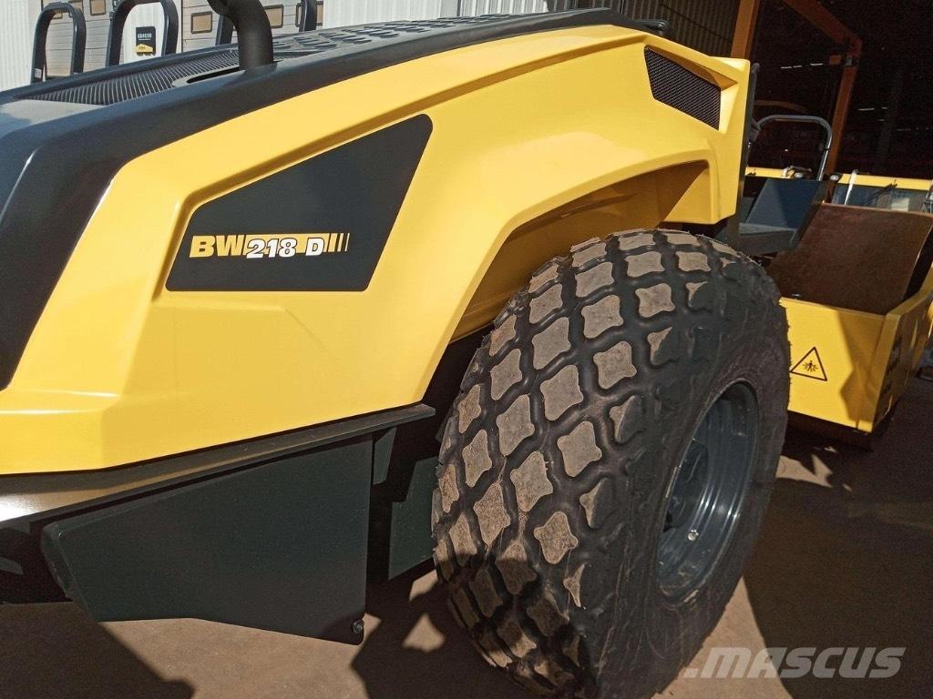 Bomag BW 218 D-5 SL Trilrolwalsen