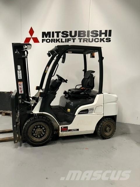 Mitsubishi FD25N3 Diesel heftrucks