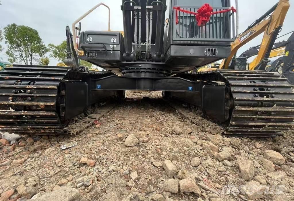 Volvo EC 210 Rupsgraafmachines