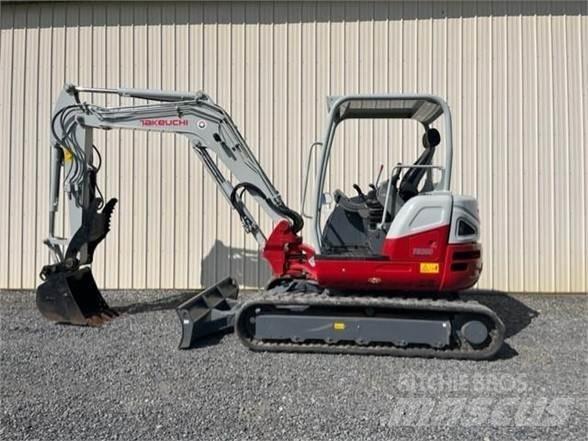 Takeuchi TB260 Rupsgraafmachines