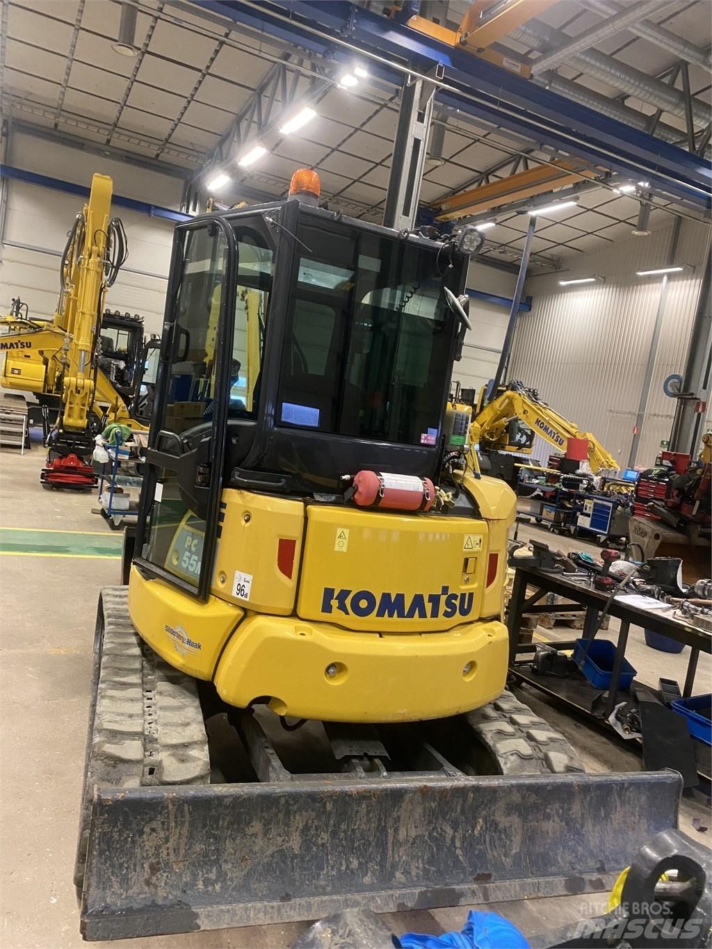 Komatsu PC55MR-5 Minigraafmachines < 7t