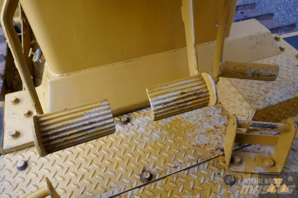 CAT D7G Ex-army Rupsdozers