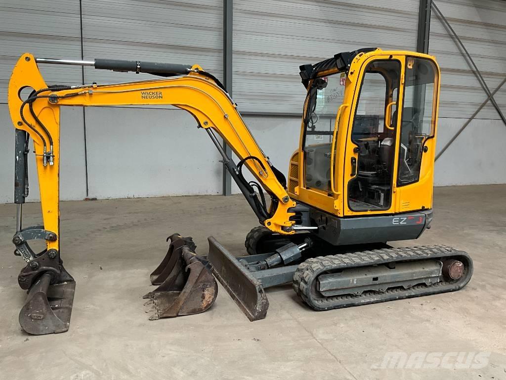 Neuson EZ 38 Minigraafmachines < 7t