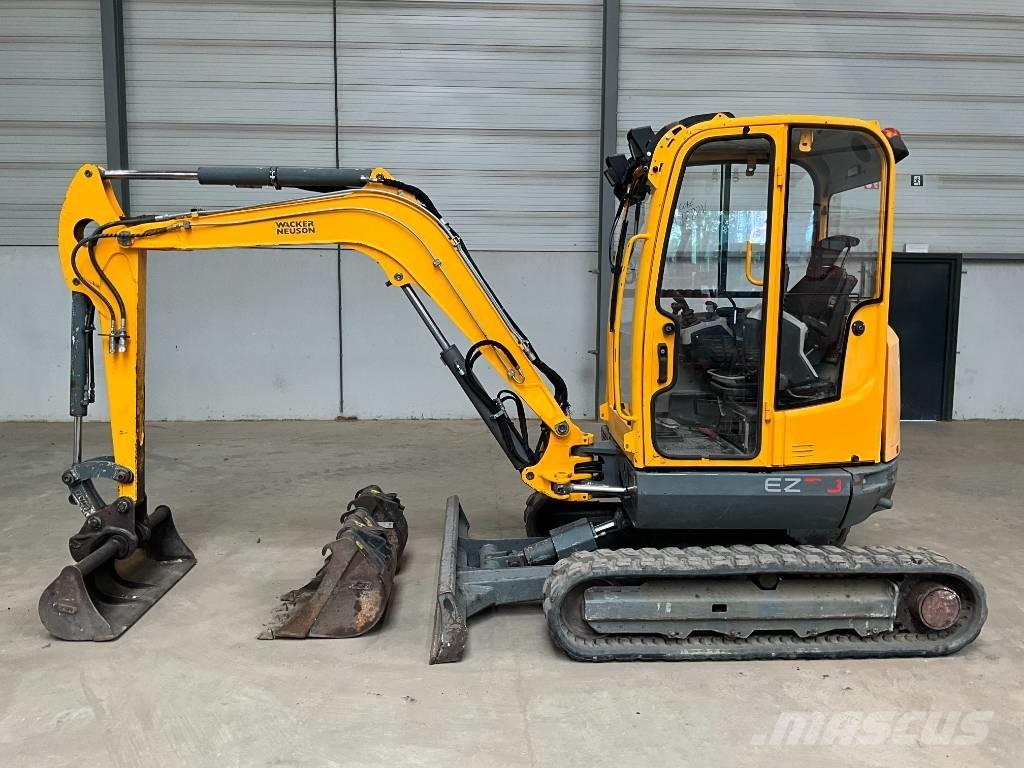 Neuson EZ 38 Minigraafmachines < 7t