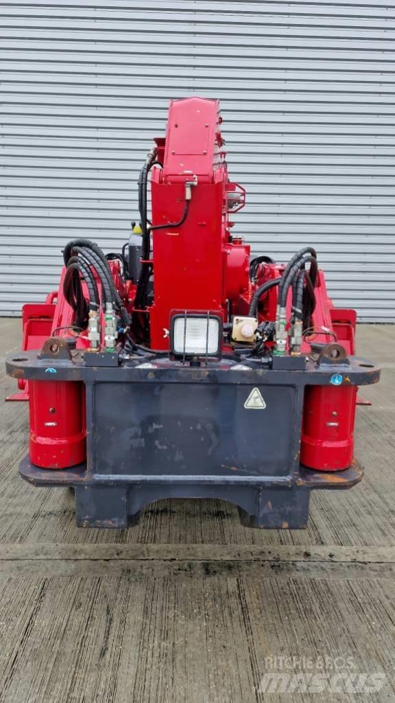 Unic URW-506 CDMER Mini hijskraan