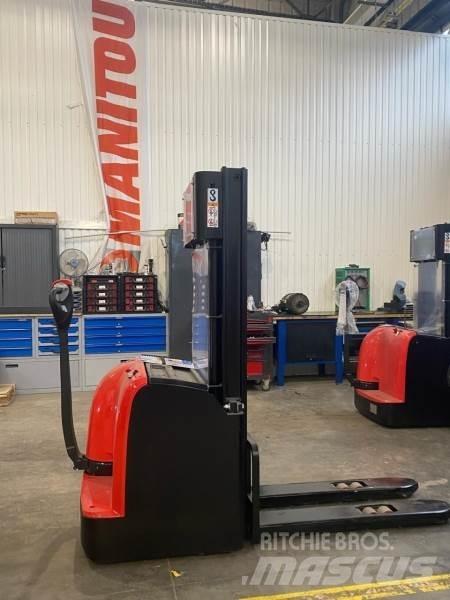 Manitou CDD12 AC1 Zelfrijdende stapelaars