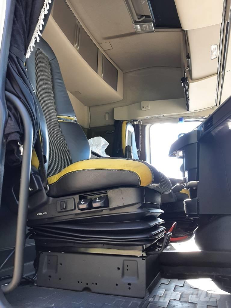 Volvo FH 16 Hout-Bakwagens