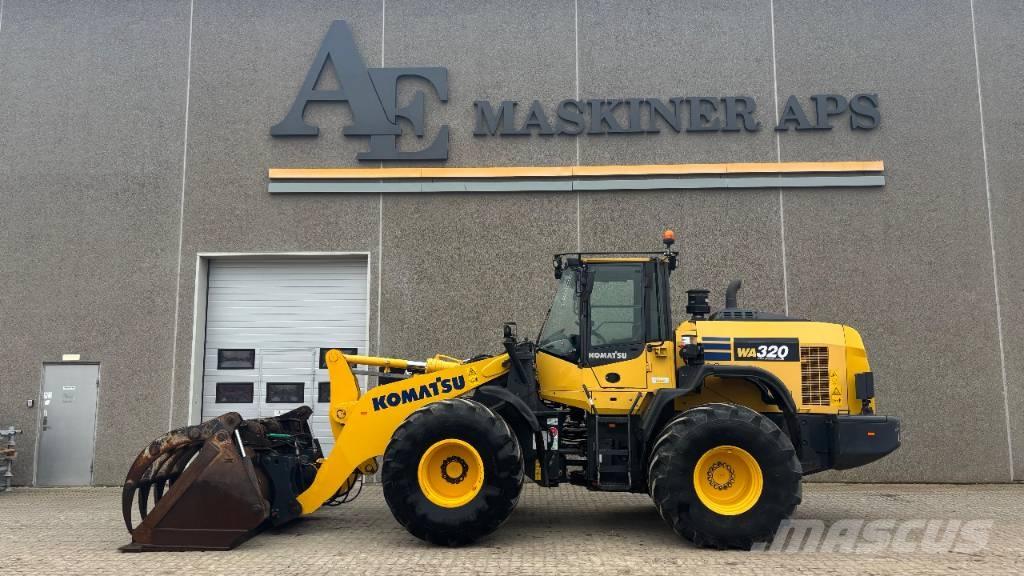 Komatsu WA 320-8 Wielladers