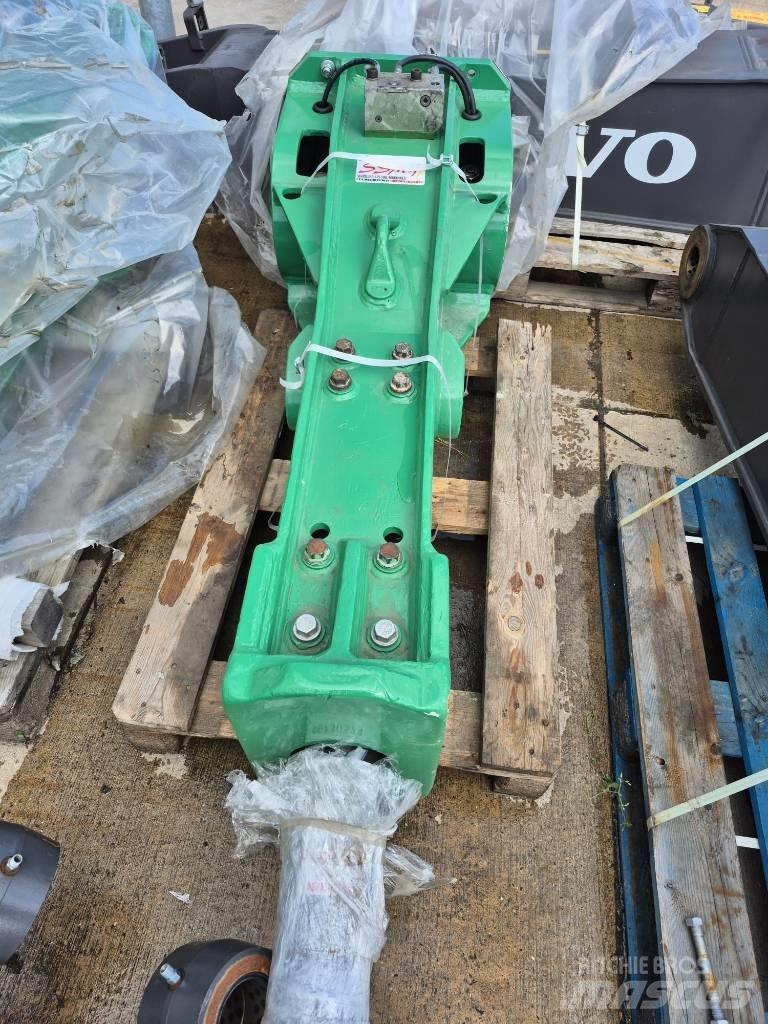 Montabert M 900 Hamers en brekers