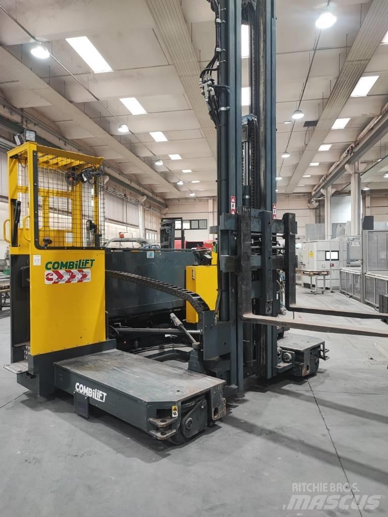 Combilift C4500GTE Reachtruck voor hoog niveau
