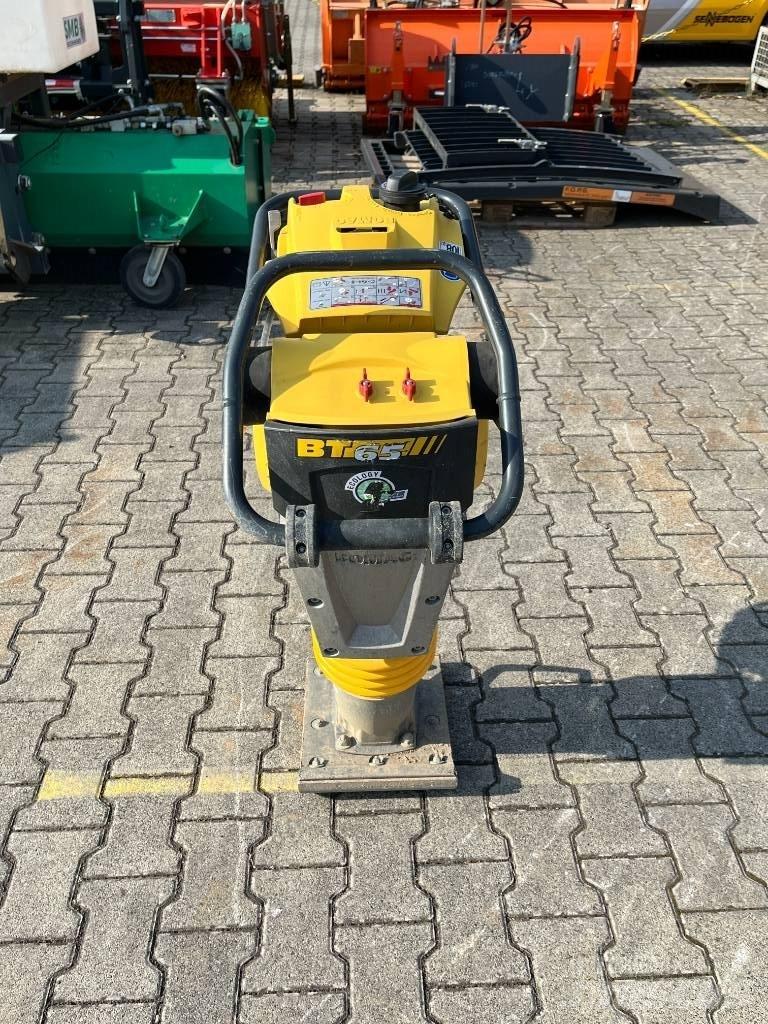 Bomag BT 65 Stampers
