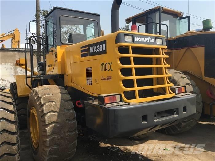 Komatsu WA 380-3 Wielladers