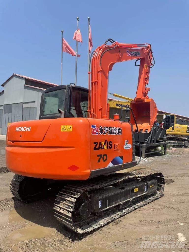 Hitachi ZX70 Rupsgraafmachines