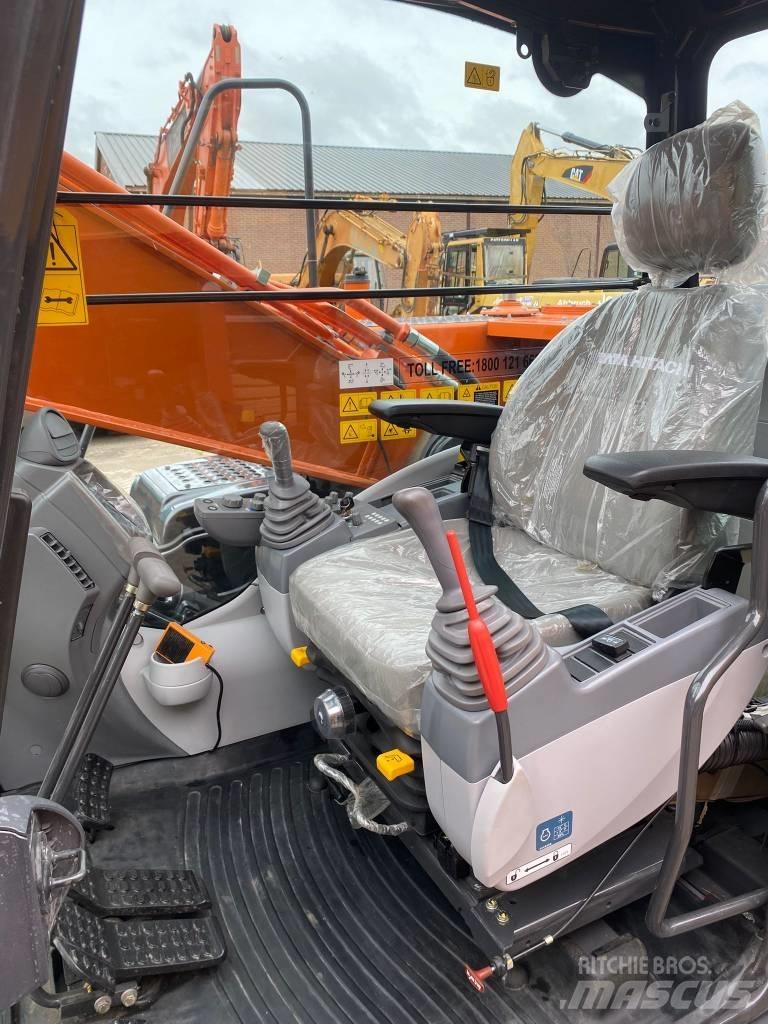 Hitachi ZX 220LC-5G Rupsgraafmachines
