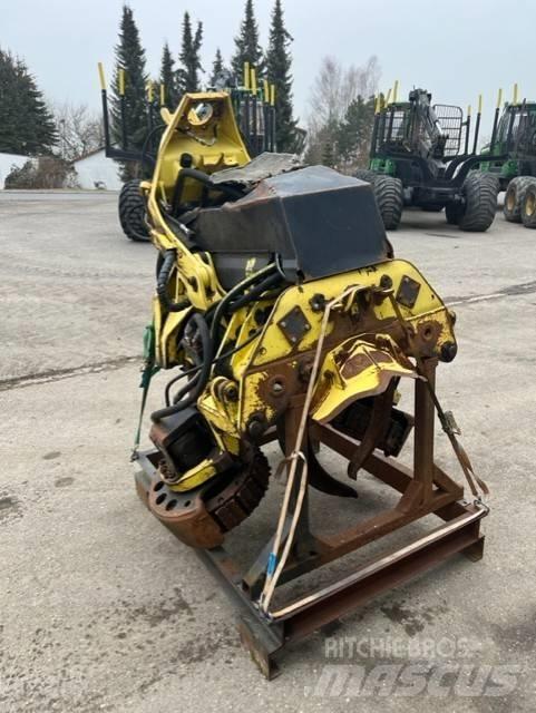 John Deere H480C Boomvelkoppen