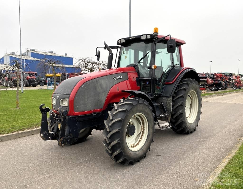 Valtra T 131 Tractoren