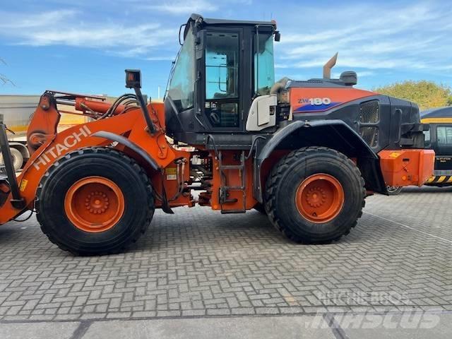 Hitachi ZW 180-6 Wielladers