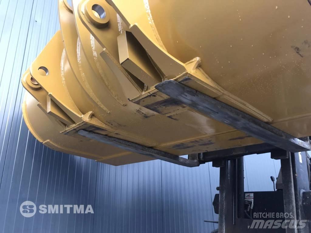 CAT 962K Bakken