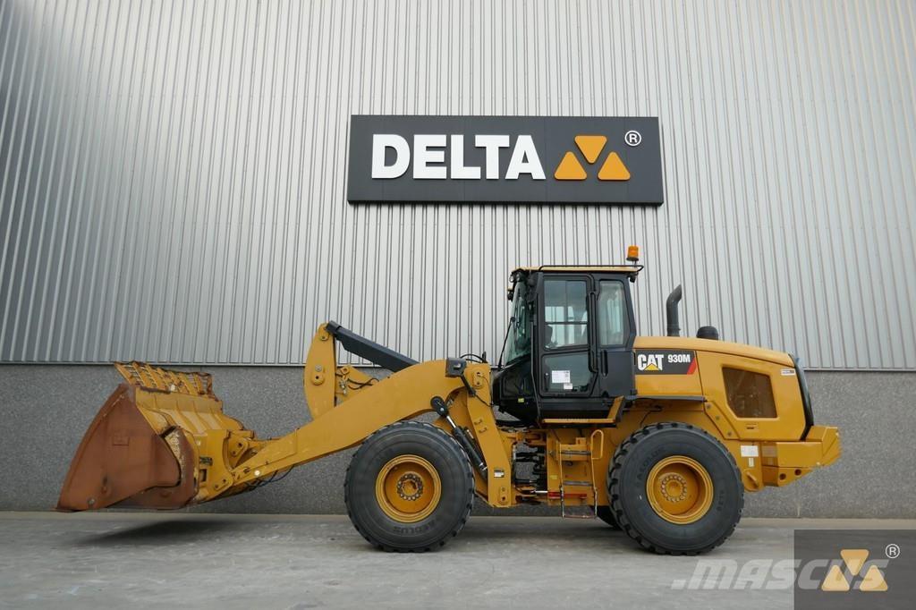 CAT 930M Wielladers