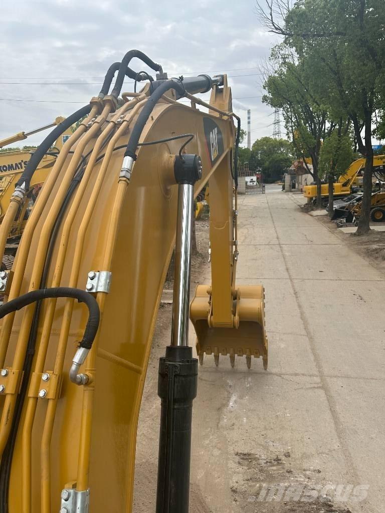 CAT CAT330D Midigraafmachines 7t - 12t