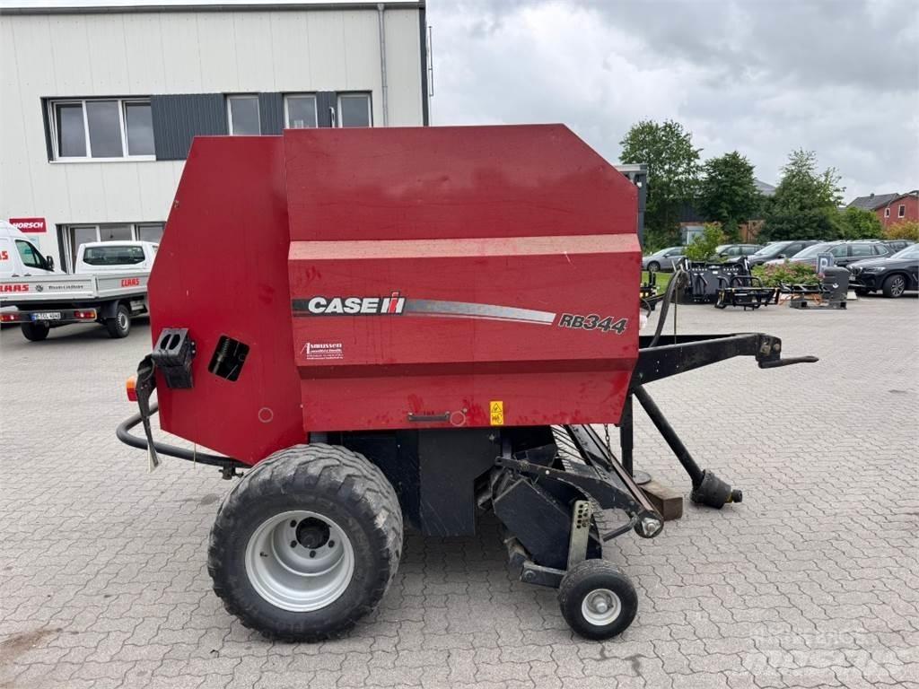Case IH RB 344 Ronde-balenpersen