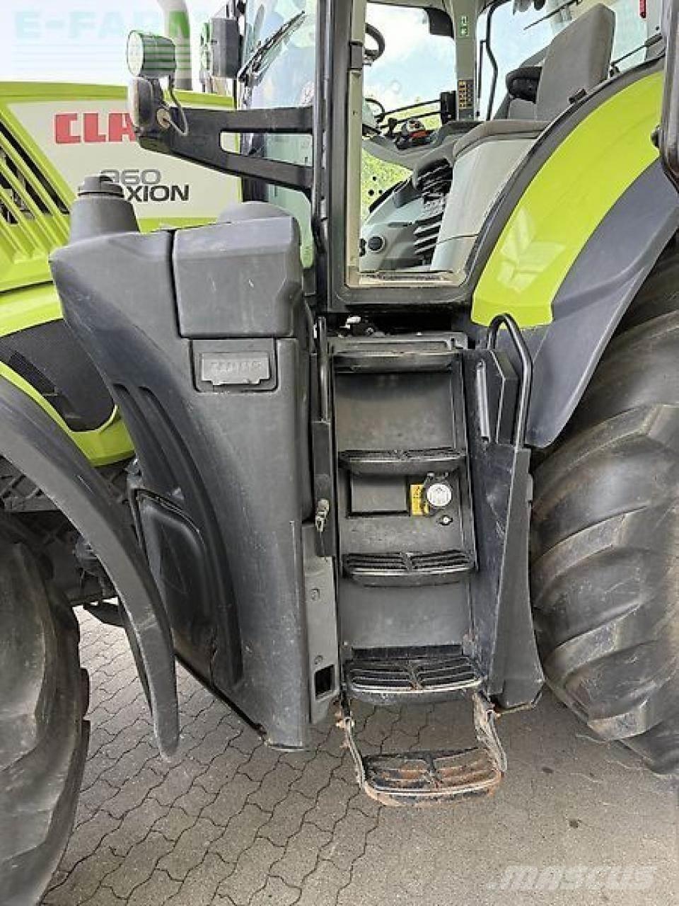 CLAAS axion 960 Tractoren