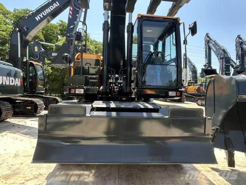 Hyundai HW 210 A Wielgraafmachines