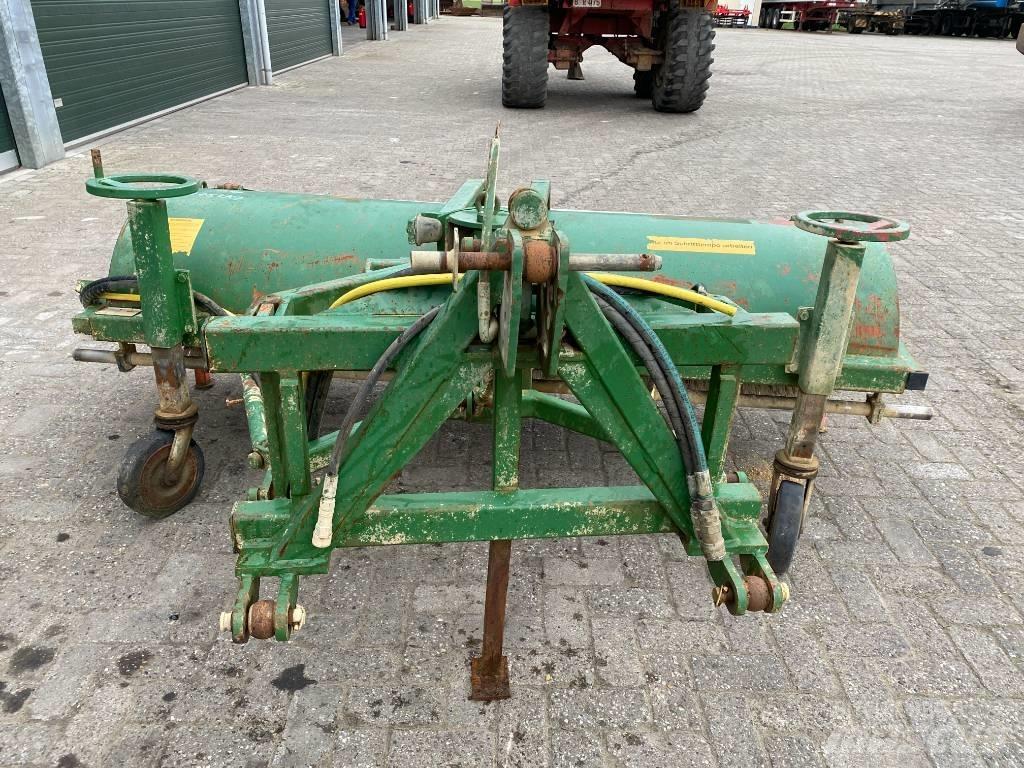  Veger FKM 220 Veegmachines