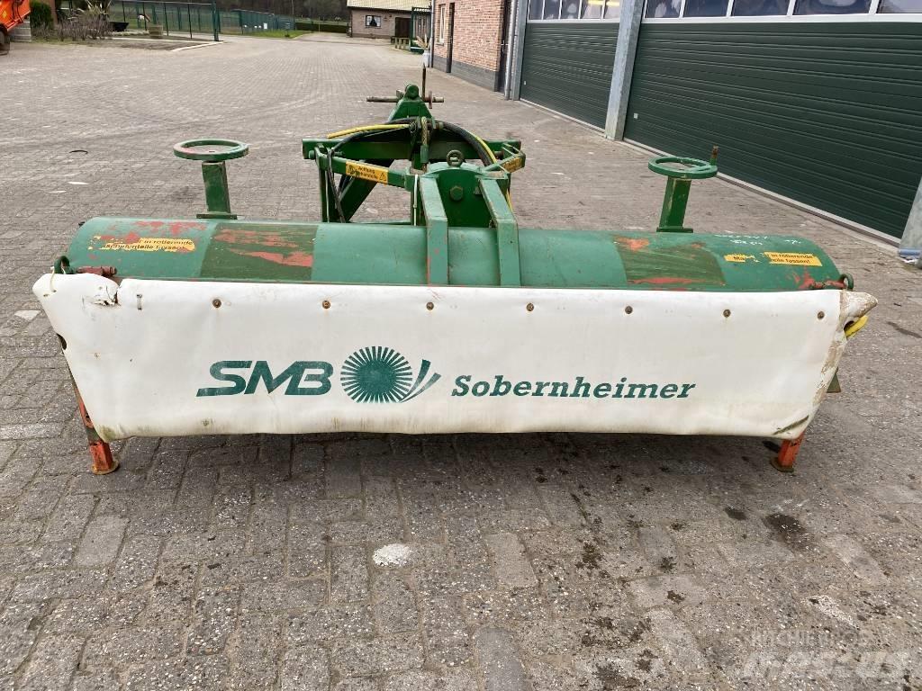  Veger FKM 220 Veegmachines