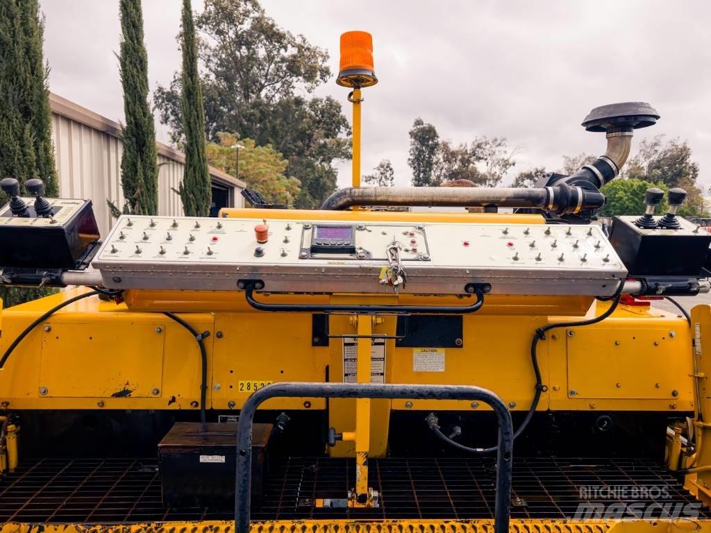 LeeBoy 8515 C Asfaltafwerkmachines