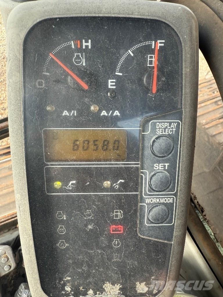 John Deere 160 C Rupsgraafmachines