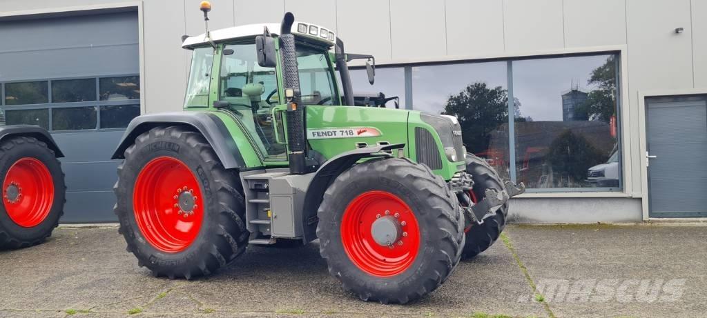 Fendt 718 Vario TMS Tractoren