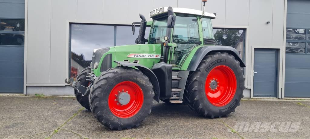Fendt 718 Vario TMS Tractoren
