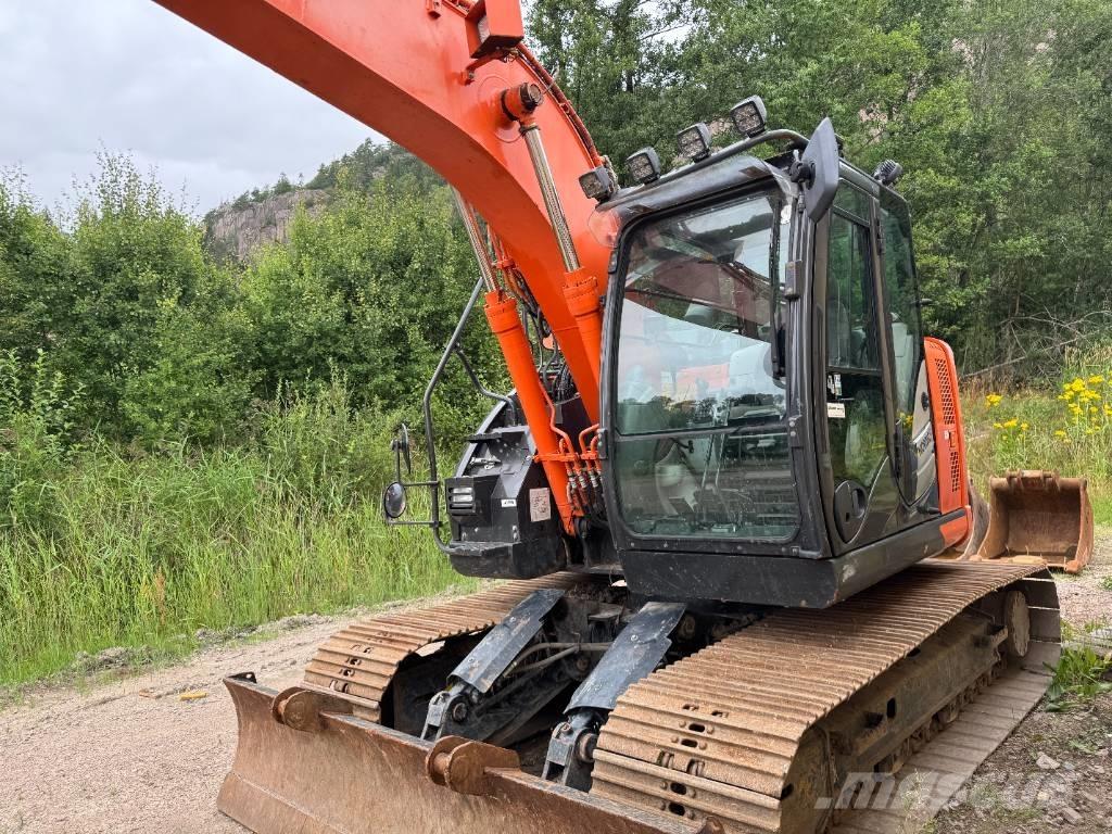 Hitachi ZX135USBL-6 Rupsgraafmachines