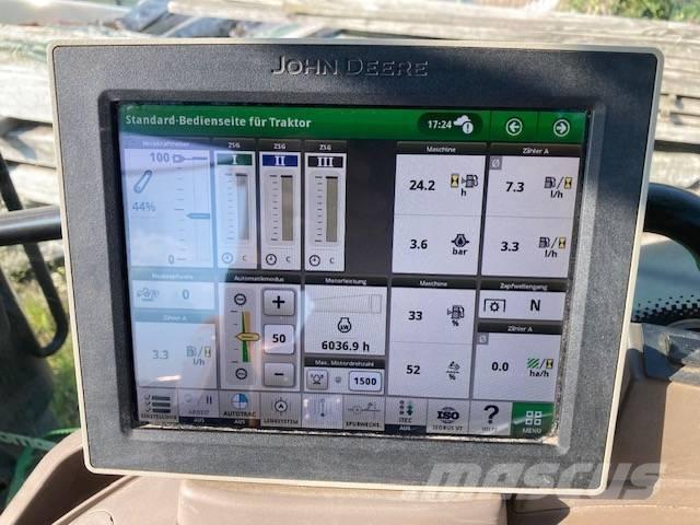 John Deere 6130 R Tractoren