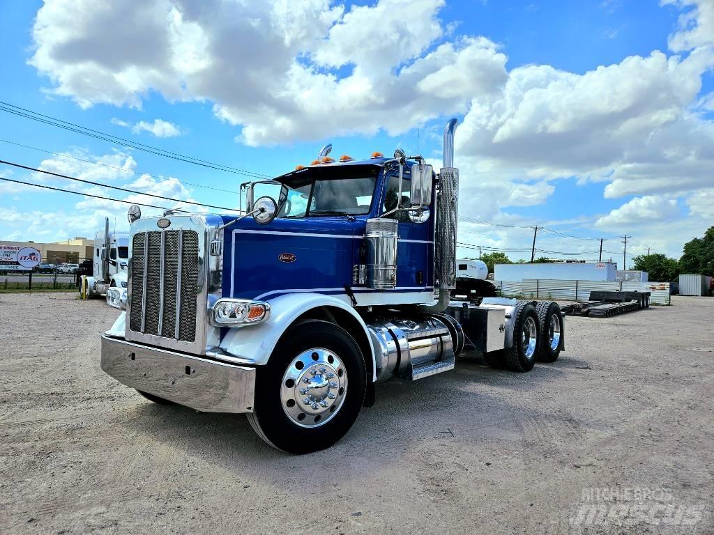 Peterbilt X15 Trekkers