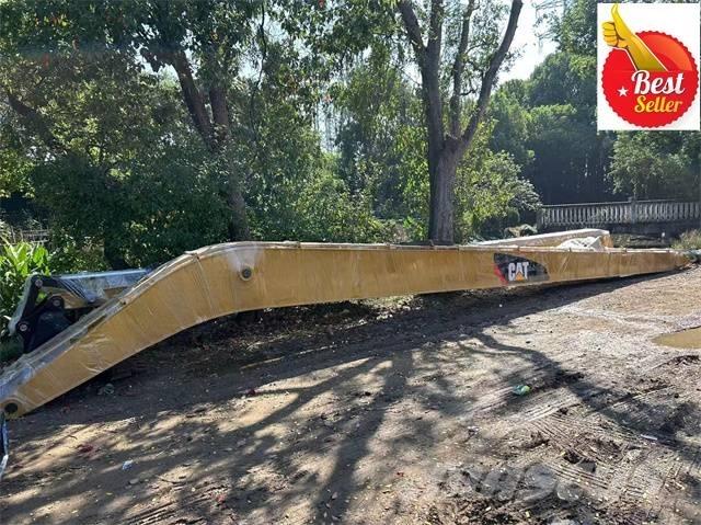 CAT 320 C Amfibische graafmachines