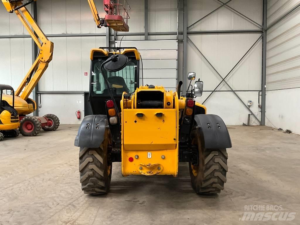 JCB 535-125 Verreikers