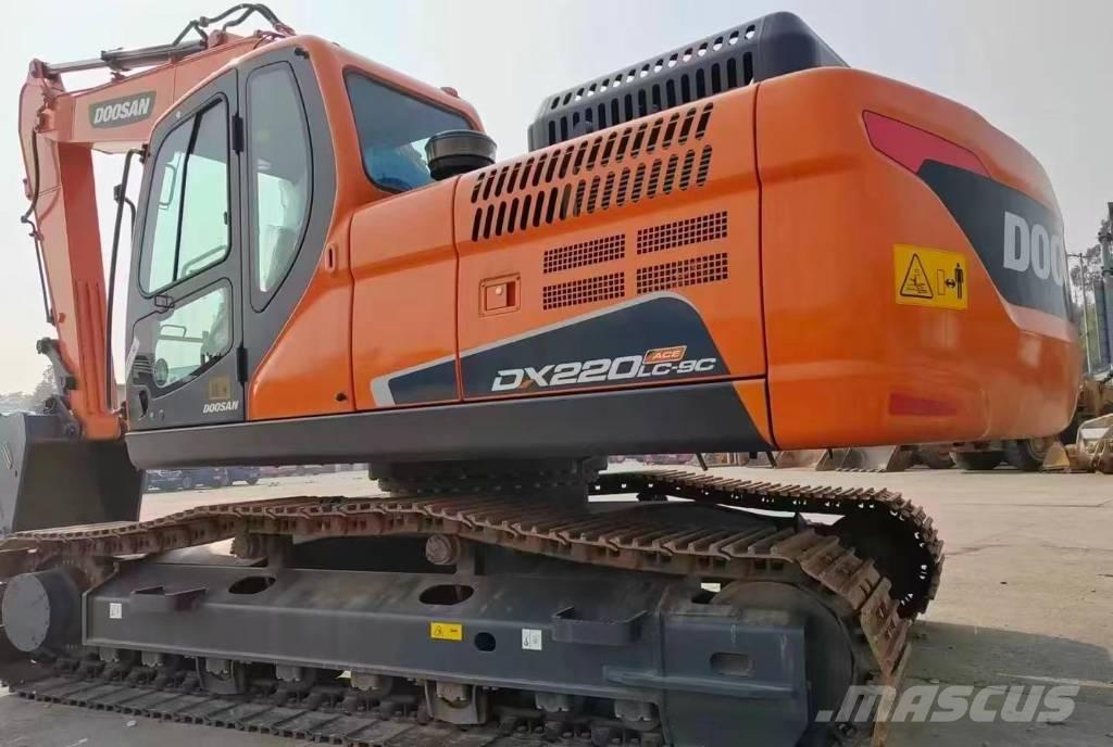 Doosan DX 220 Rupsgraafmachines