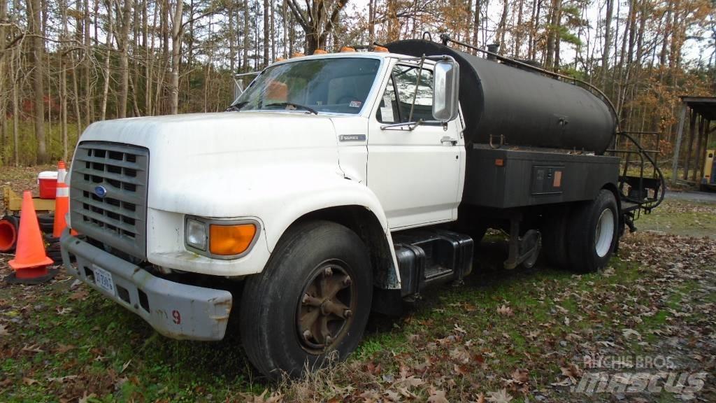 Ford F 800 Anders