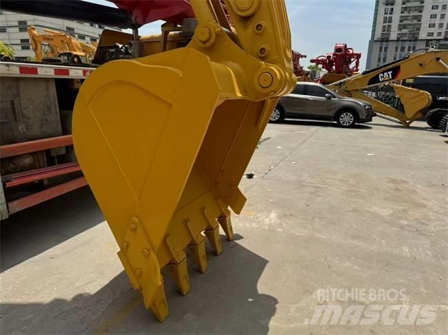 Komatsu PC 220-8 Rupsgraafmachines