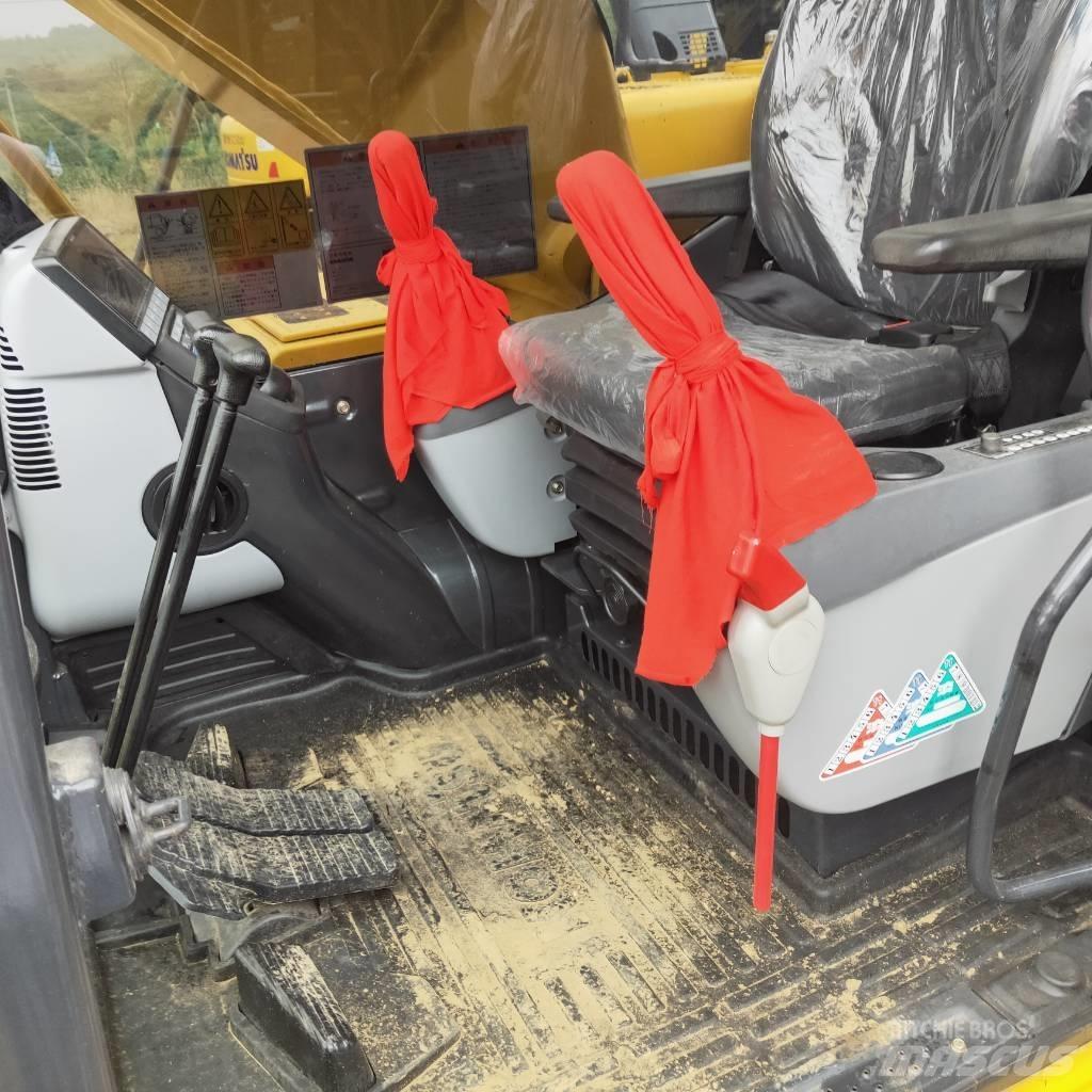 Komatsu PC200-8 Rupsgraafmachines